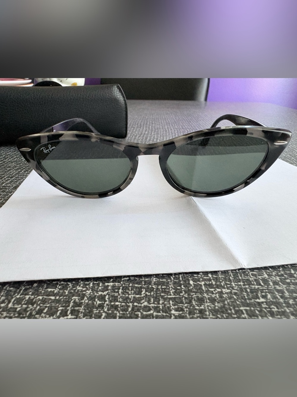 Ray-Ban Nina Model RB4314N
Polished Grey Havana